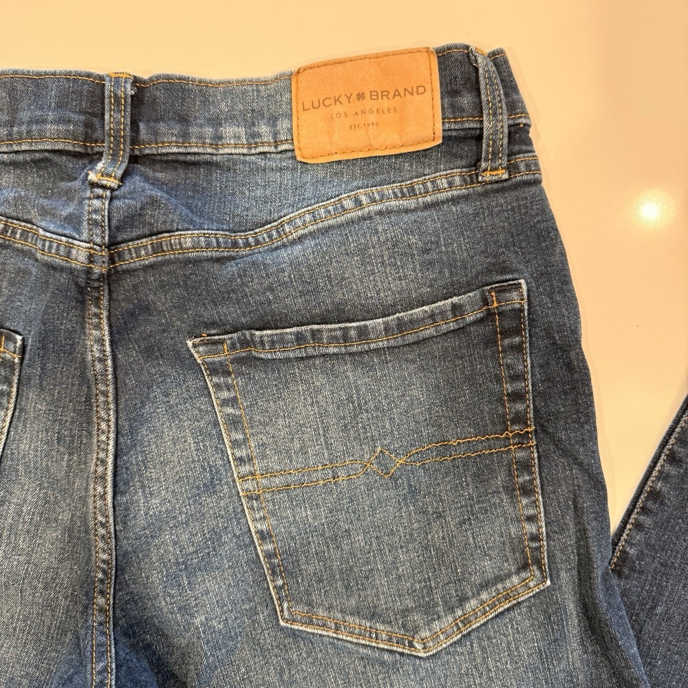 Lucky Brand Jeans Mens 31x32 Blue 411 Athletic Taper Fit Stretch Denim Pants - Picture 11 of 13